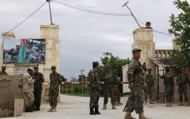 Міністр оборони і начальник Генштабу Афганістану пішли у відставку після нападу талібів