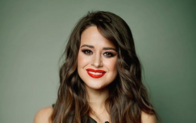 Колишня дружина DZIDZIO вперше стане мамою: яскраве відео з животиком