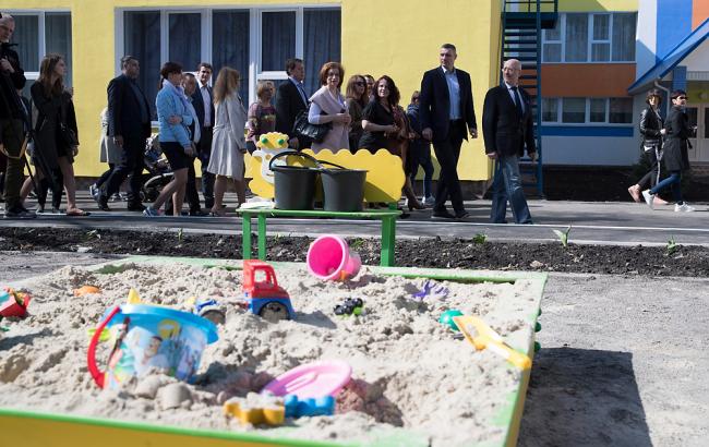 Кличко проинспектировал отремонтированный детсад на Святошино в Киеве