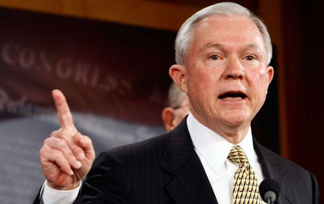 Генпрокурор США попросил уйти в отставку 46 назначенных Обамой прокуроров