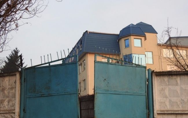 Обстрел консульства Польши: подробности