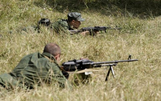 Боевики обстреляли Станицу Луганскую, поврежден газопровод