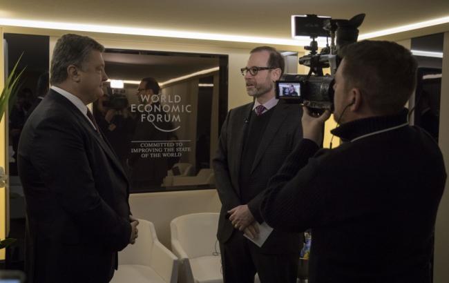 Порошенко назвал НАТО эффективной системой безопасности в борьбе с агрессией РФ