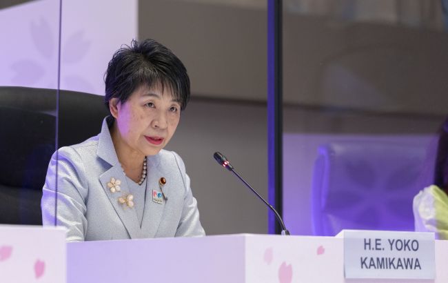 До Києва з візитом прибула голова МЗС Японії