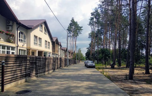 Зимой лучше: почему арендовать загородный дом выгоднее в осенне-зимний период