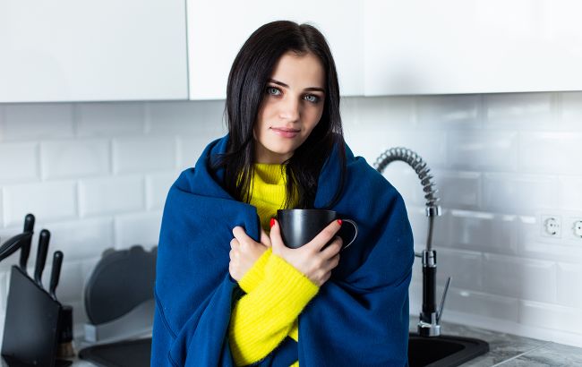 Чому ви весь час мерзнете в приміщенні і що можна з цим зробити