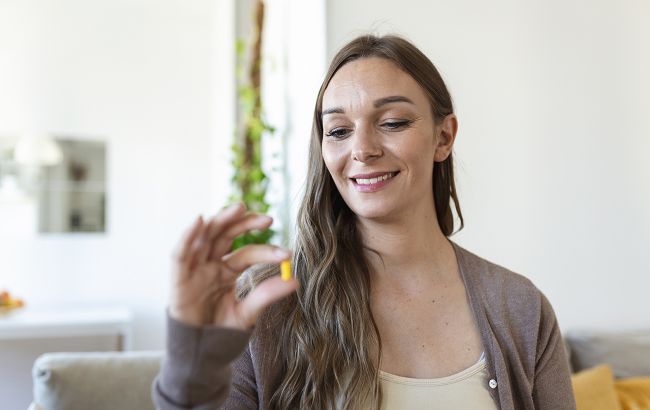 8 добавок і вітамінів, які сповільнюють старіння після 40 років