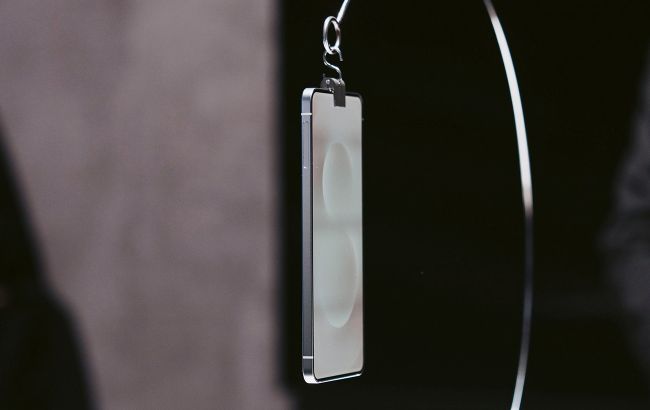 Galaxy S25 Edge уже на підході. Samsung розкрила дату виходу і ціну флагмана