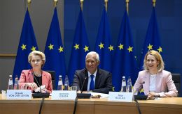 Послы стран ЕС согласовали 90 млрд евро для Украины и 20-й пакет санкций против РФ