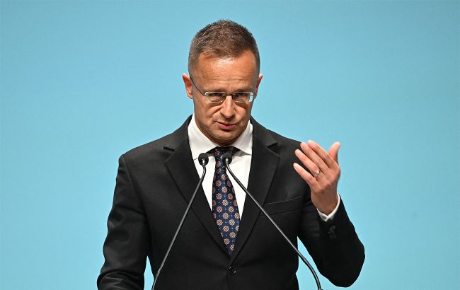 Сійярто в Мінську заговорив російською: що заявив глава МЗС Угорщини