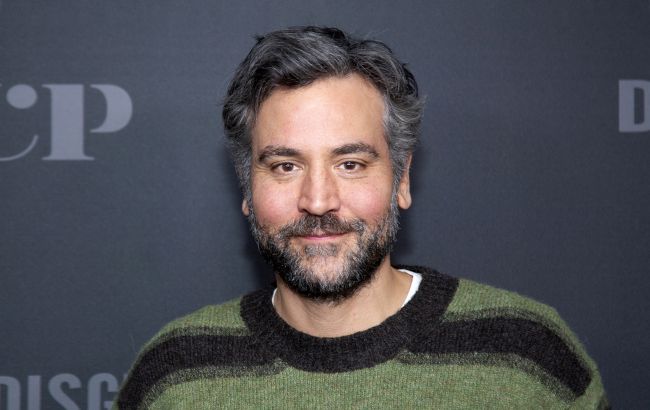 51-річний актор із "Як я зустрів вашу маму" таємно став батьком: фото первістка