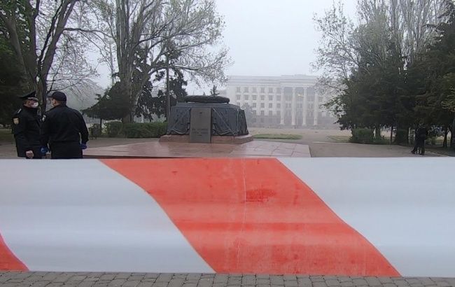 В Одессе на Куликовом поле задержали еще двух нарушителей