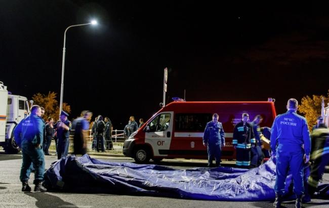 В России на Волге в столкновении баржи и катамарана погибли 10 человек