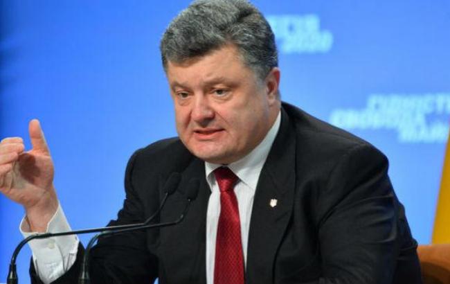Порошенко надеется на избрание 26 октября проукраинского парламента