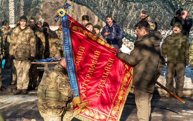 Президент присвоил почетные наименования подразделениям ВСУ
