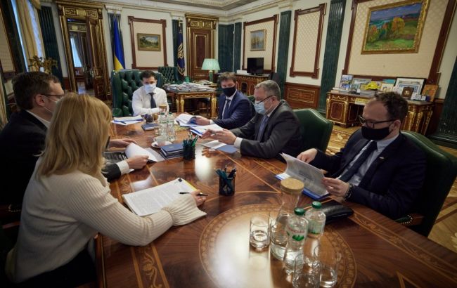 Зеленский провел совещание по судебной реформе: что решили