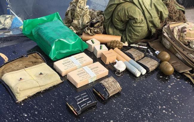 СБУ предотвратила вывоз оружия и боеприпасов из зоны АТО