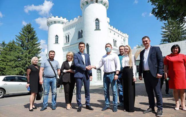 Стріхарський привітав мешканців Корсунь-Шевченківського та Шполи з Днем міста