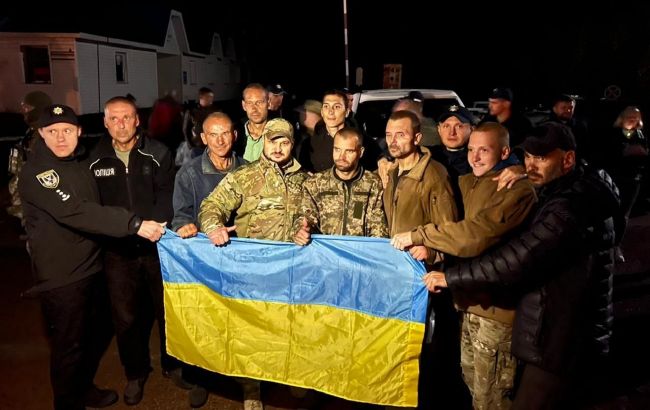 Обмін полоненими, повернення McDonald's та мобілізація в РФ: головне за тиждень