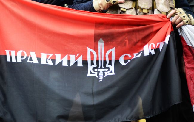 Конфликт в Мукачево: еще двум бойцам "Правого сектора" сообщено о подозрении в терроризме