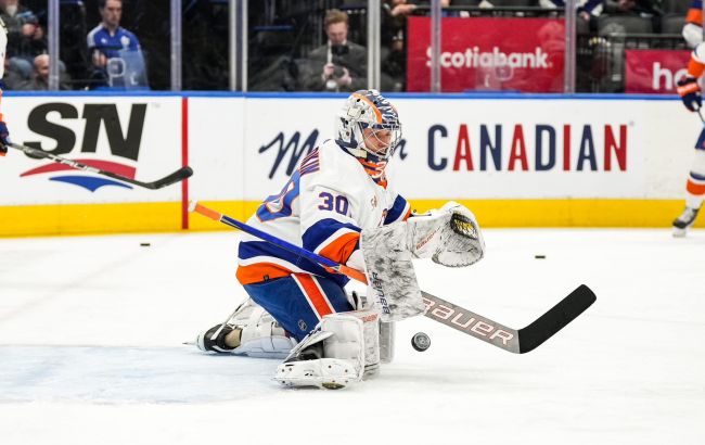 Воротар із півсотнею сейвів став першою зіркою вечора НХЛ: відео