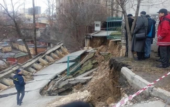 В обвалившемся доме на Краснозвездном восстановили водоснабжение