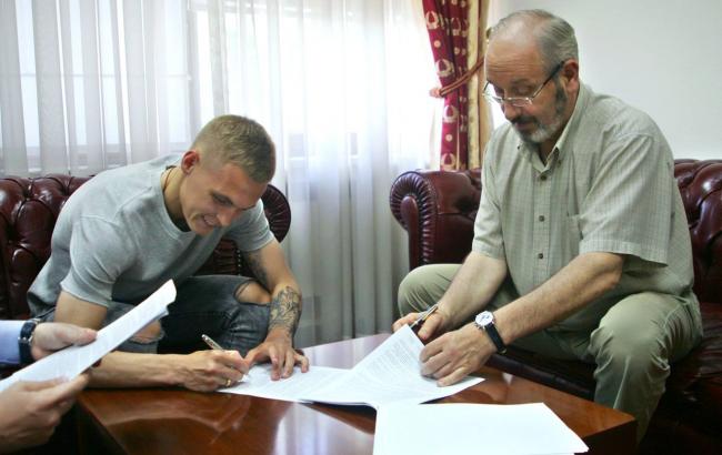 Буяльский продлил контракт с "Динамо"