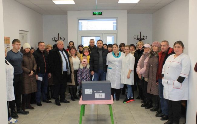 Стріхарський передав Пункту незламності в Черкаській області Starlink