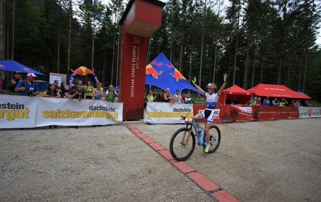 Украинка Беломоина завоевала первое золото в сезоне по маунтинбайку