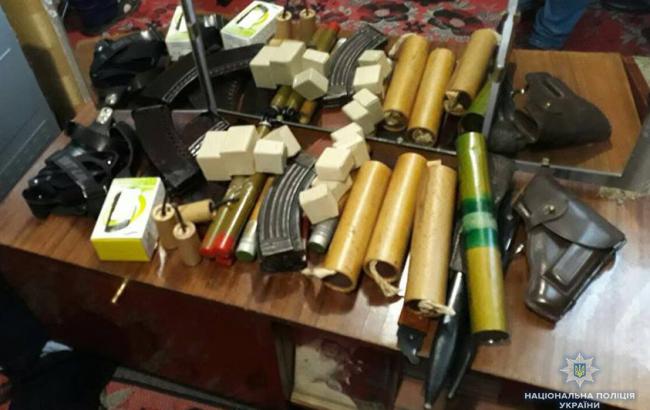 В Ивано-Франковске изъяли арсенал оружия и боеприпасов