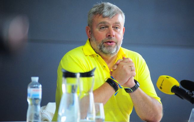 Козловський і Emily Resort зібрали 1,5 млн гривень для 45 окремої артилерійської бригади