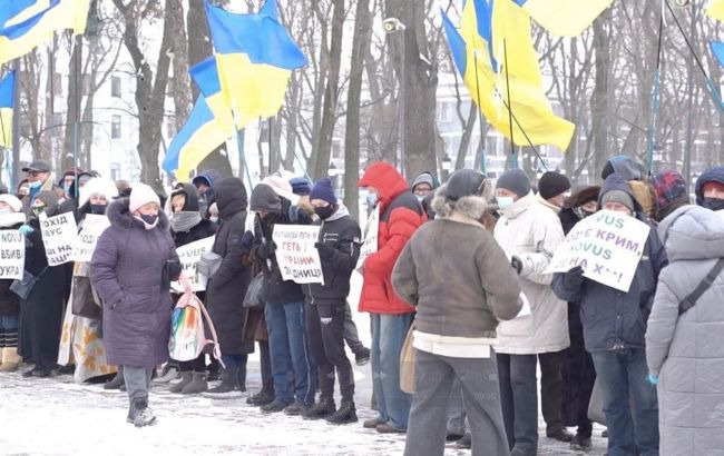 Под Радой прошел митинг из-за работы&nbsp;Novus в Крыму