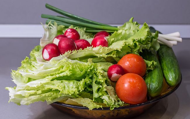 Свежие и замороженные овощи и фрукты: медики развенчали популярные мифы