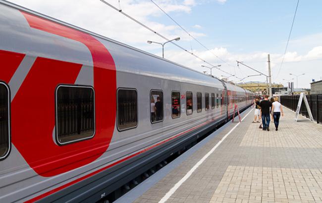 "Укрзалізниця" обмежила маршрути потягів "Київ-Луганськ" і "Одеса-Луганськ" до Червоного Лиману