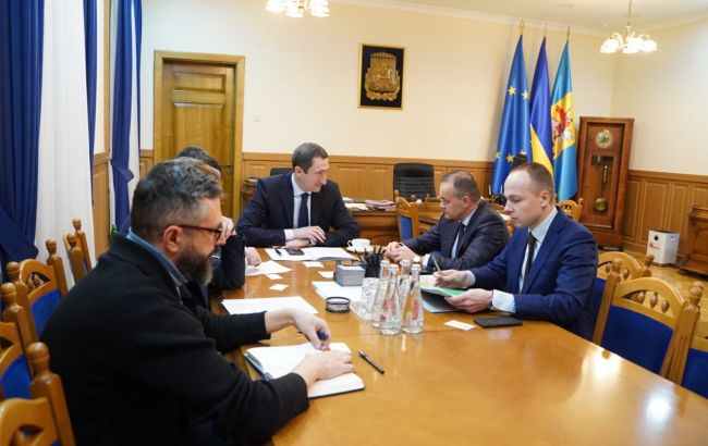 Глава КОГА обсудил с ДТЭК модернизацию энергосети области