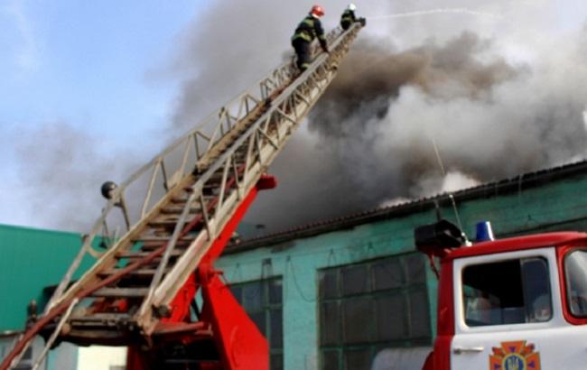 В Тернополе произошел пожар на путевом ремонтно-механическом заводе
