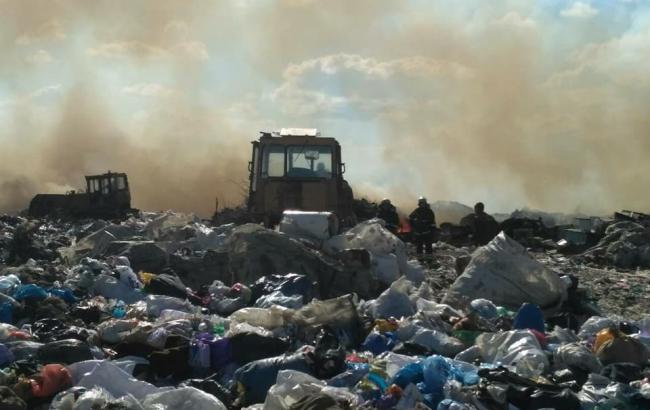 Пожар на свалке в Николаеве локализован, - ГСЧС
