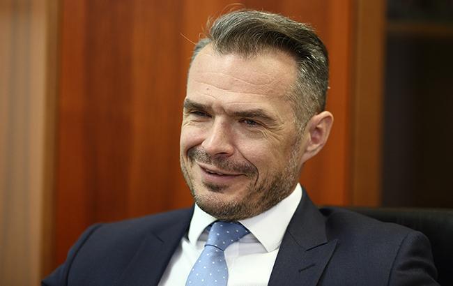 Глава "Укравтодора" Новак задекларировал почти 900 тыс. гривен зарплаты