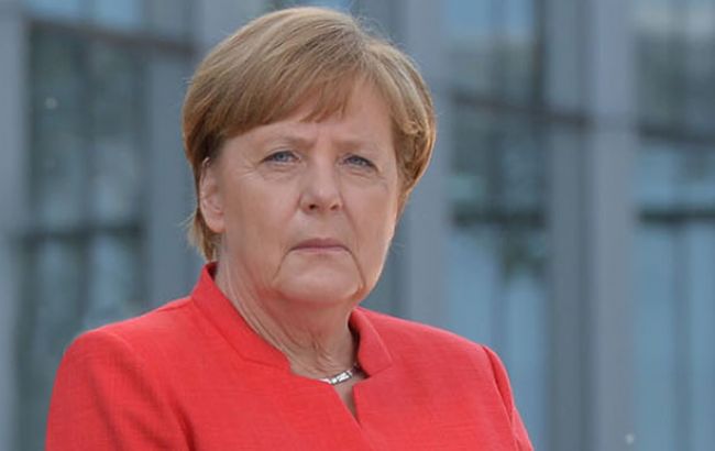 Меркель раскритиковала Турцию за арест немецкого писателя