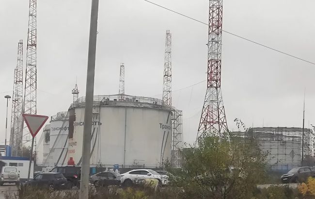 Партизани розвідали нафтобазу РФ біля Орла, що постачає паливо на два напрямки (фото)