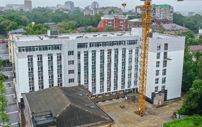 В Днепре создают современную базу для лечения и реабилитации детей, - Резниченко