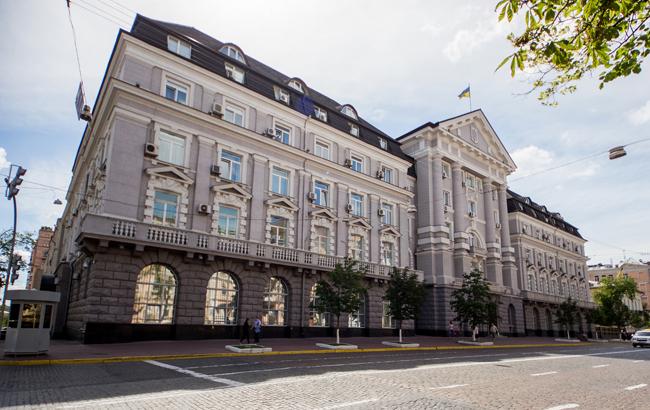 В Ровно на взятке в 5 тыс. долларов задержали депутата