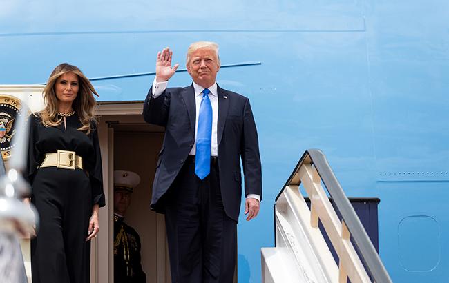 Трамп обвинил экс-главу ФБР в "сливе" секретной информации СМИ