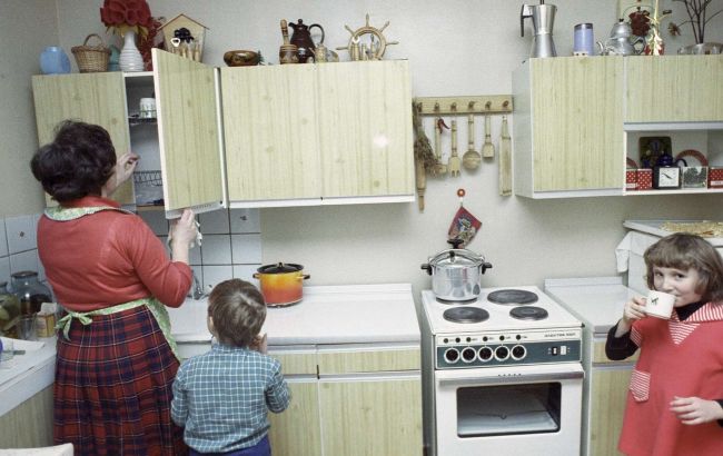 Почему кухни в "хрущевках" такие маленькие: настоящая разгадка от историков