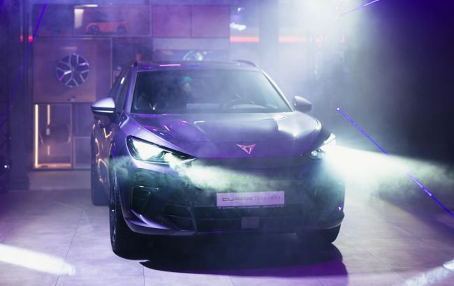 В Україну привезли спортивний кросовер Cupra Terramar: названі ціни та характеристики