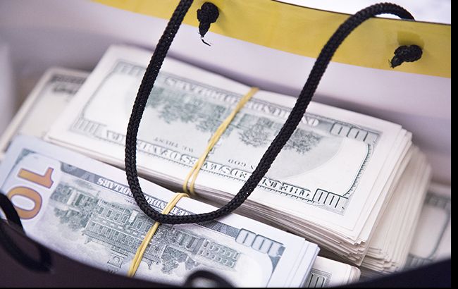 Прокуратура задержала на взятке топ-чиновника одного из госбанков