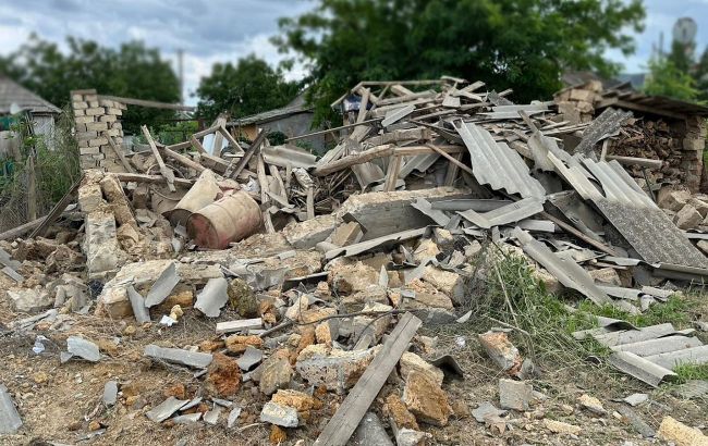 Росіяни обстріляли Білозерку в Херсонській області: є поранена і руйнування