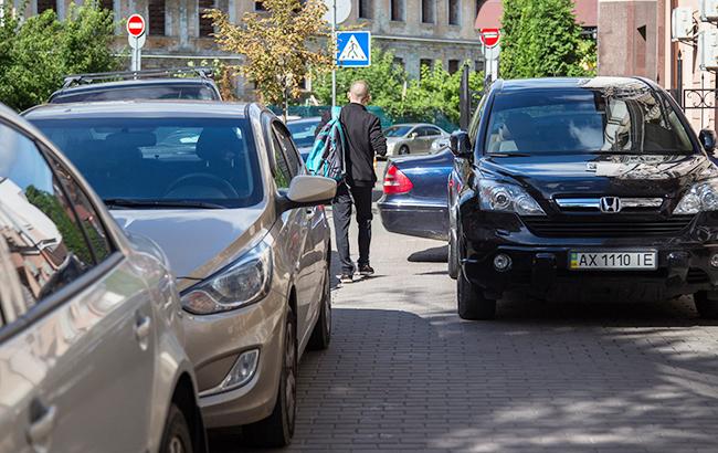 Полиция предупреждает водителей про жаркую погоду в Украине в ближайшие дни