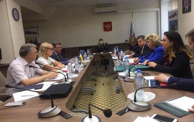 В РФ проходит встреча омбудсменов Денисовой и Москальковой