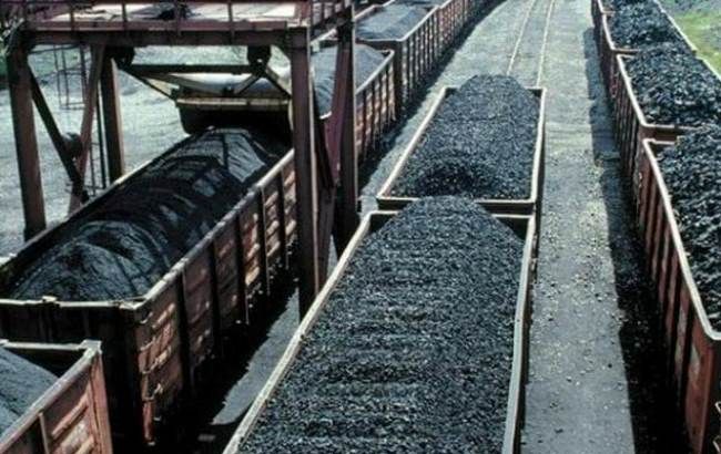 Дефицит локомотивов в "Укрзализныце" грозит энергосистеме Украины